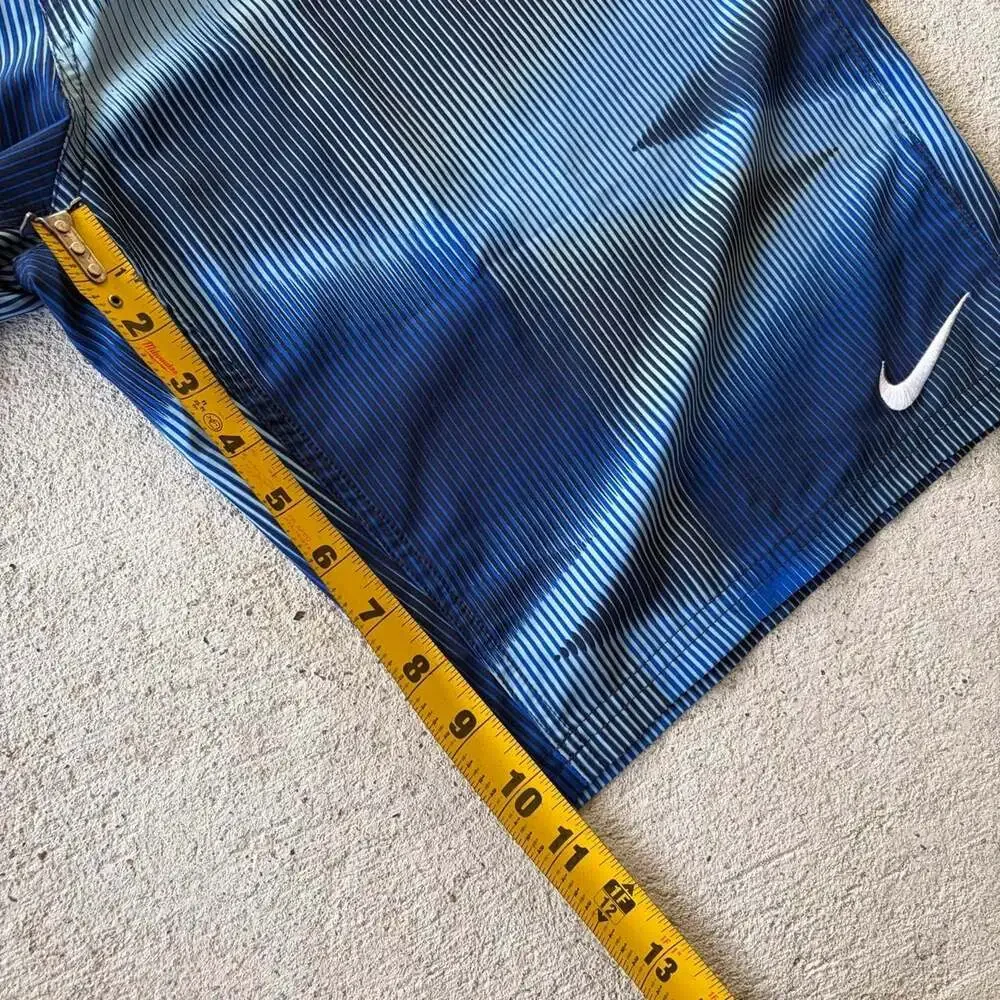 Nike Vapor Board Shorts Blue Striped Size 34